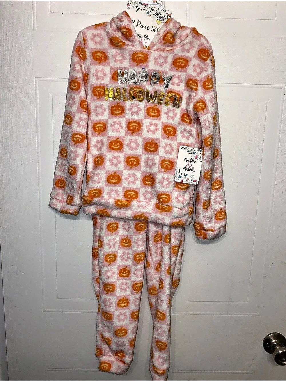 Maddie & Michelle Halloween lounge set Girls Size 5 NWT
